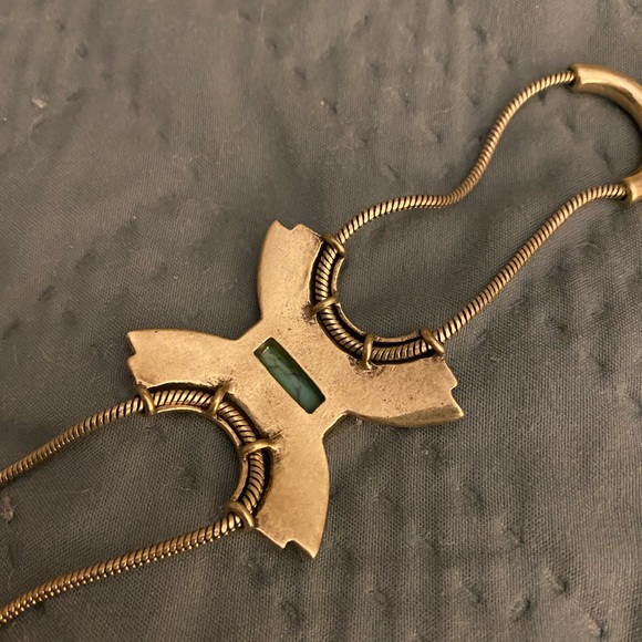 Chloe & Isabel antique gold bracelet with turq - Picture 4 of 5